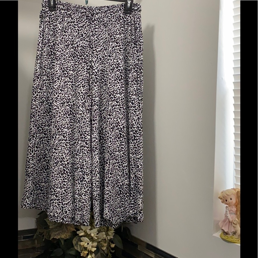 Capri pants